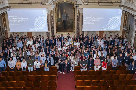 Group Picture Symposium Participants (c) Bubu Dujmic/AITHYRA